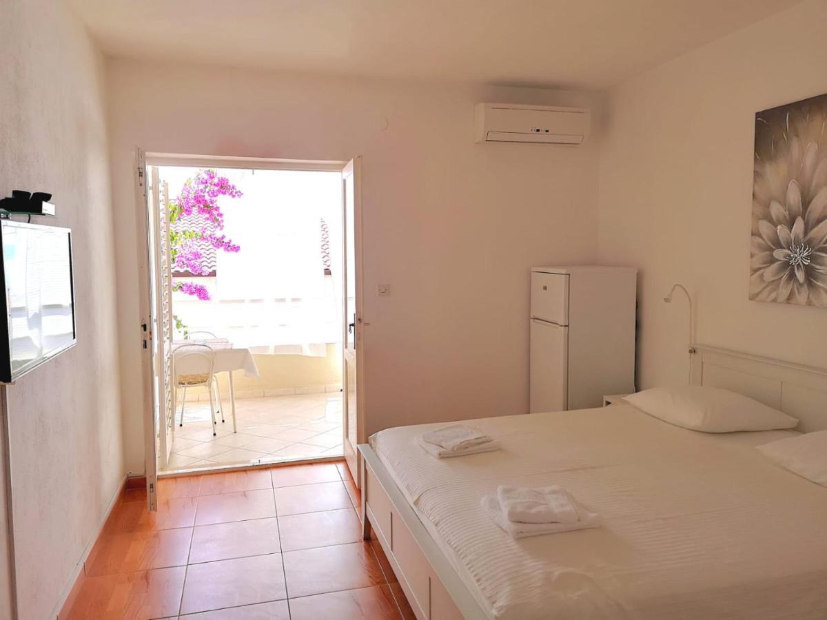 Apartments Angela Μακάρσκα Εξωτερικό φωτογραφία